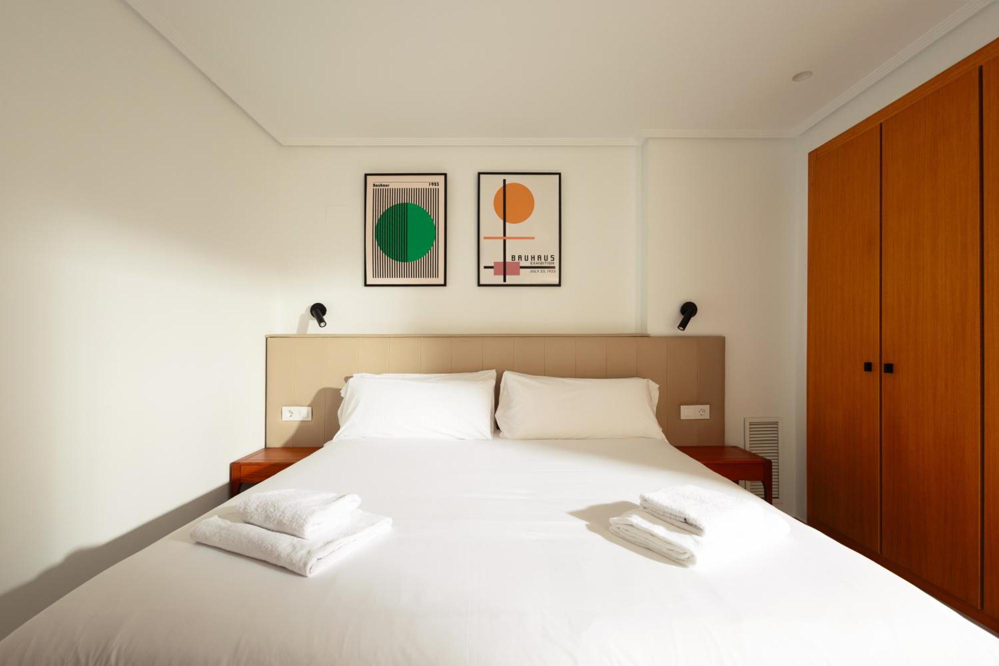 White Apartment Valencia